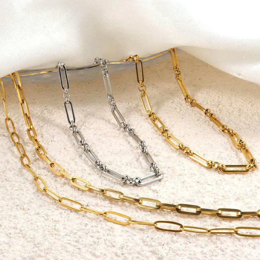 French Plain Chain Light Luxury Stacked Thin Cross Chain Titanium Steel Necklace Men And Women Simple Design Hollow Chain