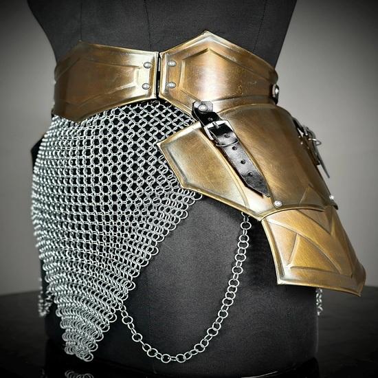 Brave Lady Armor, Medieval Knight Tassets Armor with Chainmail, Female Costume, Cosplay Armor, Larp Armor