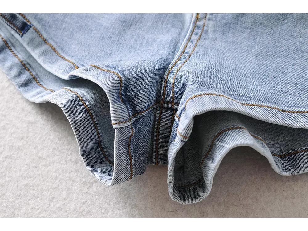 Europees-Amerikaans Pittig Meisje Zomer Uitgesneden Knoop-Up Denim Shorts - Slim Fit, Heup-Omhelzende Hotpants voor Vrouwen