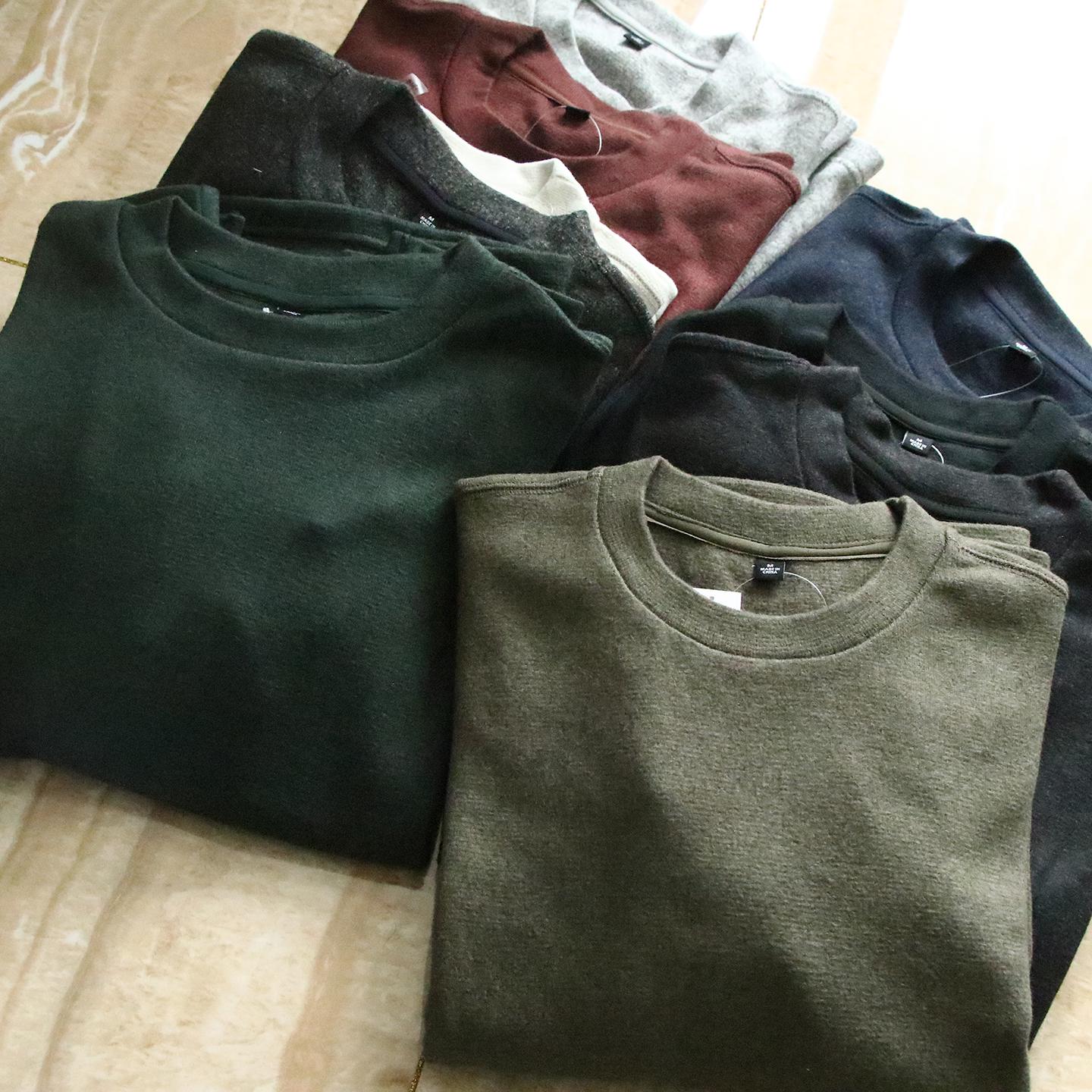 

Men s Casual Soft Knit Round Neck Sweater - Slub Yarn, Long Sleeve, Autumn/Winter M ~130 lbs темно-синього кольору