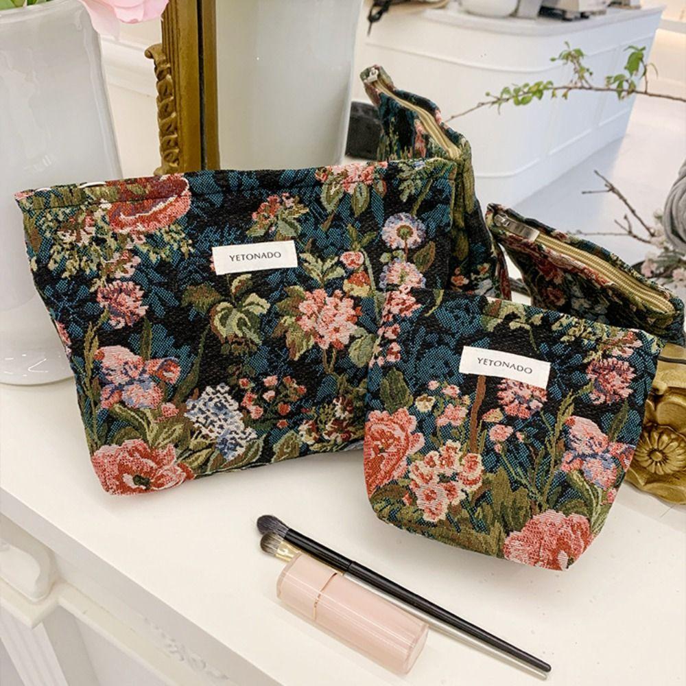 Polyester Canvas Flower Clutch Bag Flower Pattern Large Capacity Cosmetic Storage Pouch Zipper Closure Portable