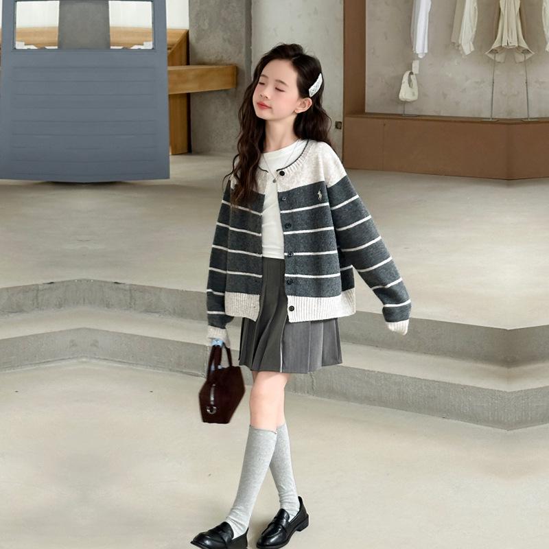 2025 Girls' Striped Knit Cardigan Sweater - Trendy Spring & Autumn Fashion for Big Children