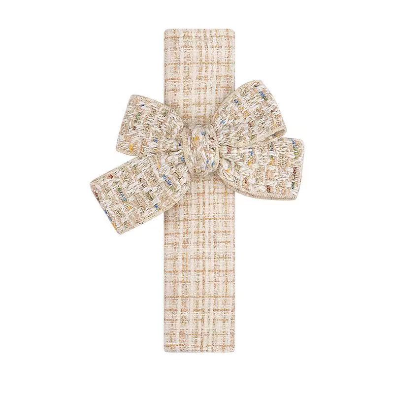 2023 neue Auto Lenkrad Abdeckung Kleinen Duftenden Wind Einfache Atmungsaktive Schweiß Absorption Anti-slip Bogen Damen Auto