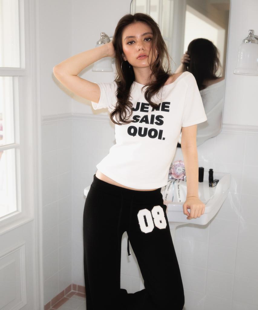 ROSEFRANTZ Minimal French Lettering T-Shirt [White]