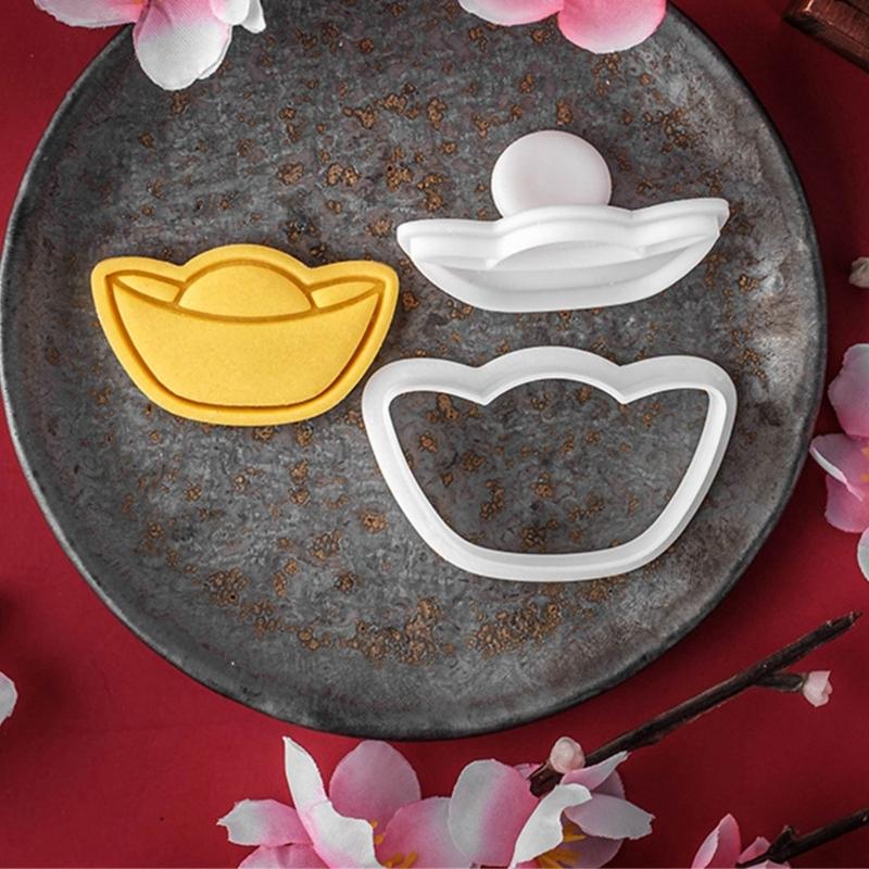 Biscuit Mold Cookie Embossing Moulds New Year Cookie Cutters Gold Ingot Shaped Plastic Material DIY Baking Accessories