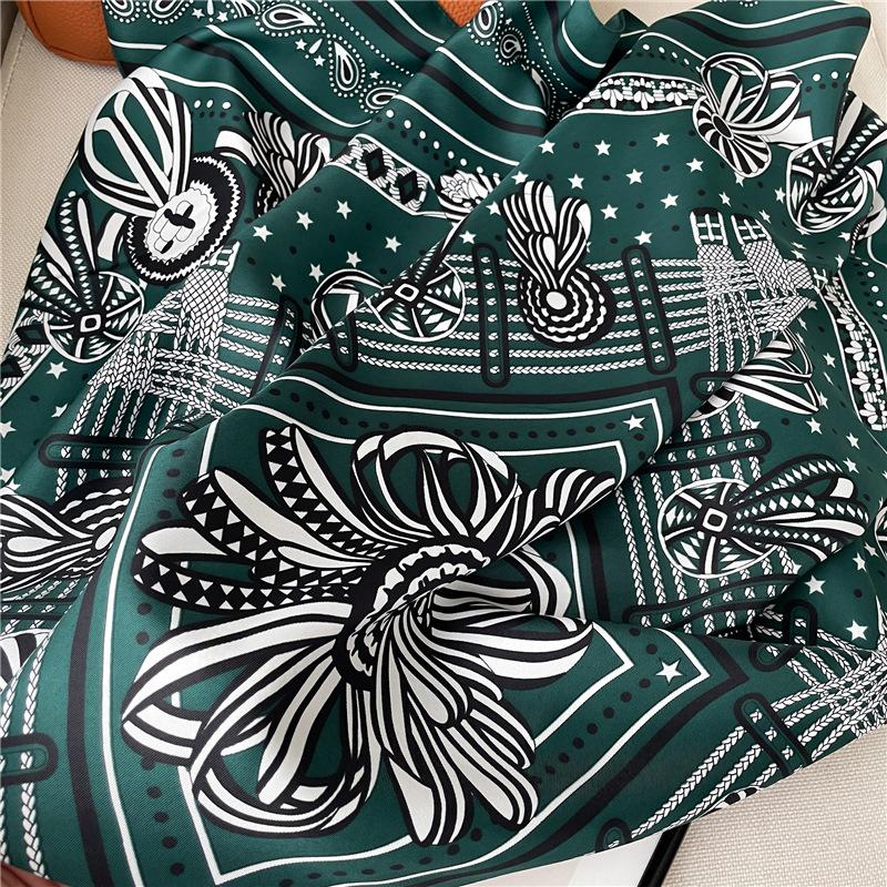Korean Popular Paisley Print Silk Scarf 90X90cm Soft For Women Square Shawl Hijab Foulard Hairband Ribbon Headband Neckerchief