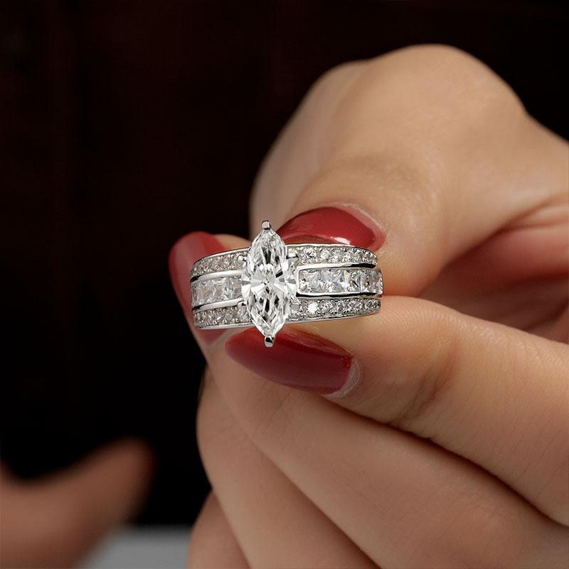 Fashion Ring, Inlaid Domineering Horse Eye Lady Ring, Creative Ring