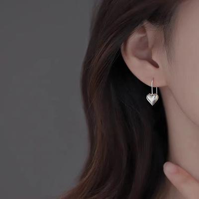 925 Silver Glossy Love Ear Hooks Three-Dimensional Love Ins Special-Interest Design Temperament Lady Simple Silver Jewlary