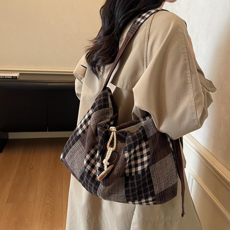 Large Capacity Messenger Bag Casual and Lightweight Plaid Design with Adjustable Shoulder Straps Fashionable Shoulder Bag KTB