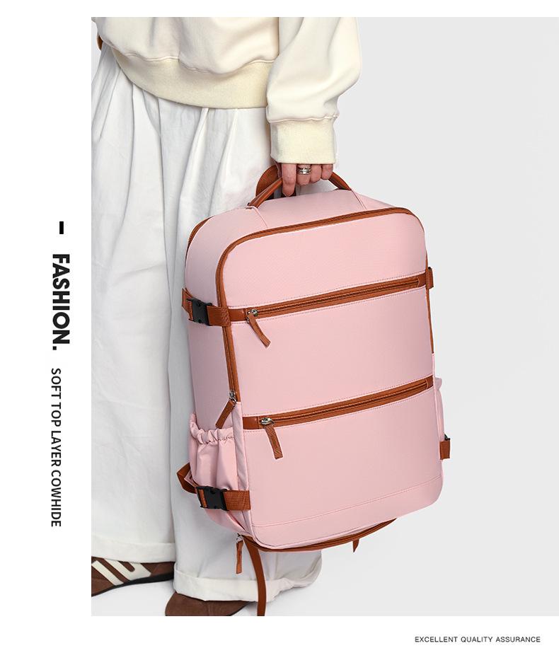 Versatile Large-Capacity Travel Backpack for Business and Leisure