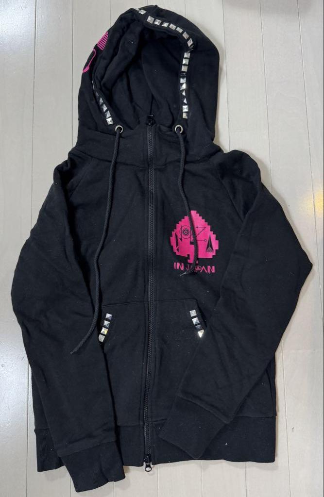 [USED] 2NE1 1st Japan Tour NOLZA in Japan Hoodie