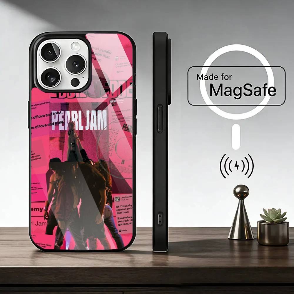 Band Pearl J-Jam Phone Case For iPhone17,16,15,14,13,12,11 Plus,Pro Magnetic with Magsafe Wireless Charging