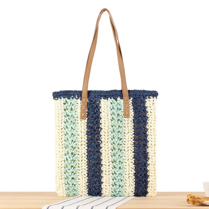 

Fashionable Hollowed-Out Color-Block Striped Woven Bag - Large Capacity & Versatile for Commuting синий