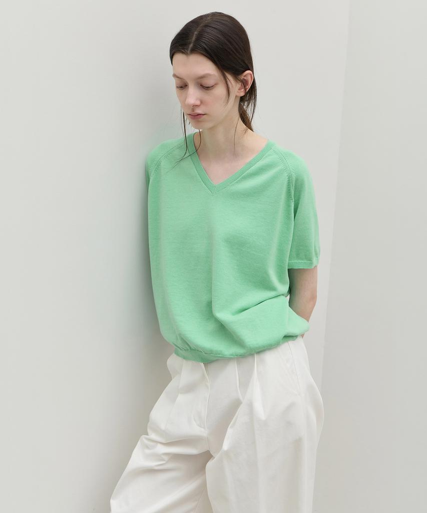 Leuba Fresh Cotton V-Neck Knit - Apple Green
