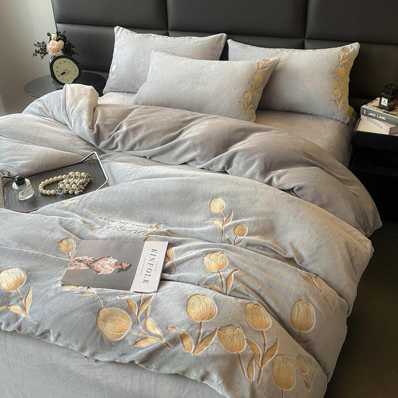 French light luxury milk fleece four-piece set, winter new fleece thickened high gram weight double-sided fleece bed sheet quilt cover kit
