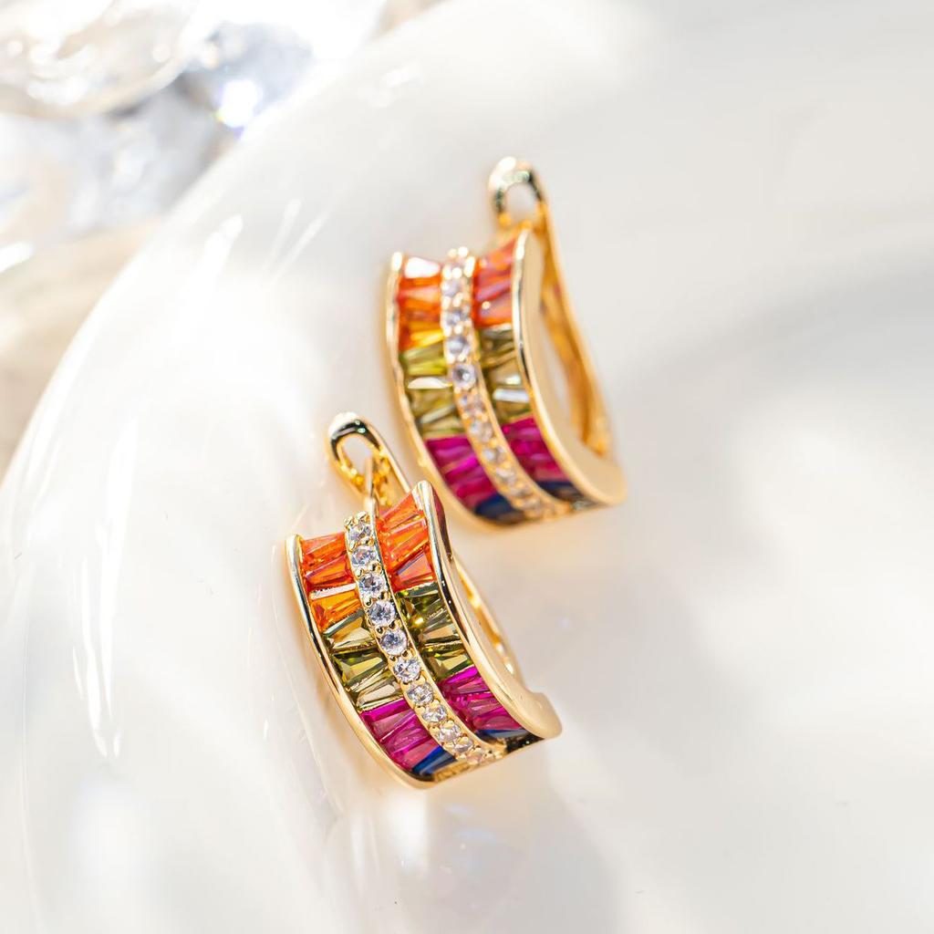 Cute Female Colorful Zircon Stone Hoop Earrings Unique Gold Color Bridemaids Gifts Wedding Jewelry For Women
