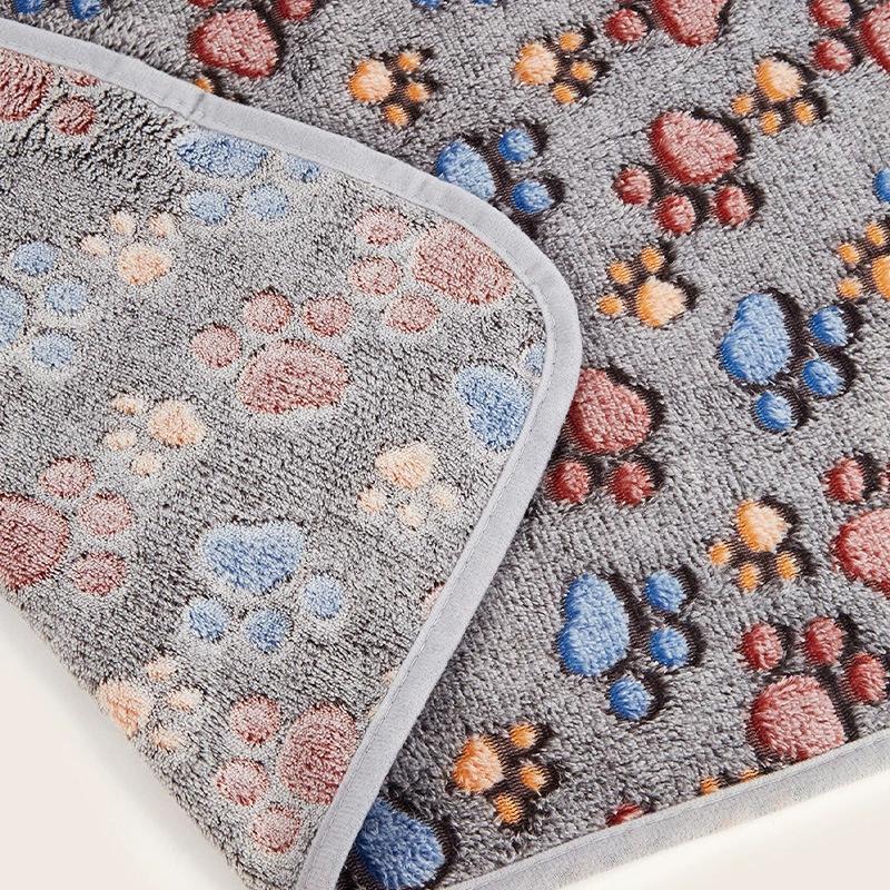 Flannel Pet Mat Dog Bed Cat Bed Thicken Sleeping Mat Dog Blanket Mat For Puppy Kitten Pet Dog Bed for Small Large Dogs Pets Rug