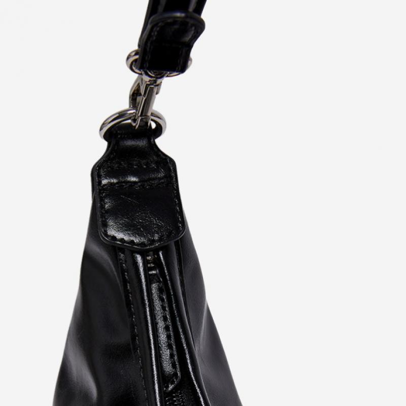 By ESquire Women S Vera Hobo Shoulder Bag Black