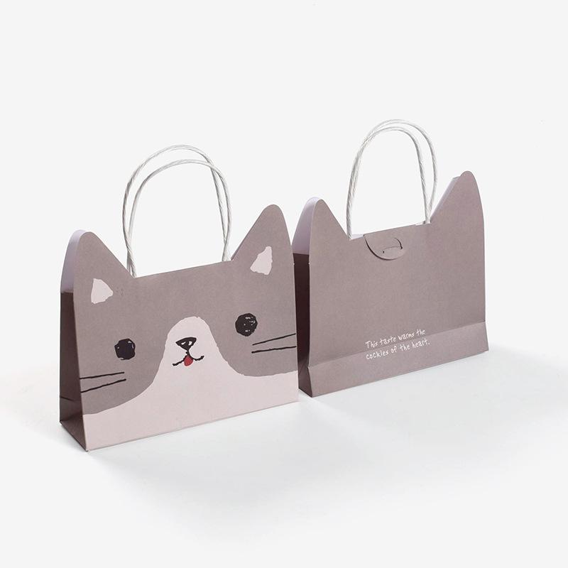 Colorful Cartoon Animal Kraft Paper Gift Bags for Kindergarten Graduation