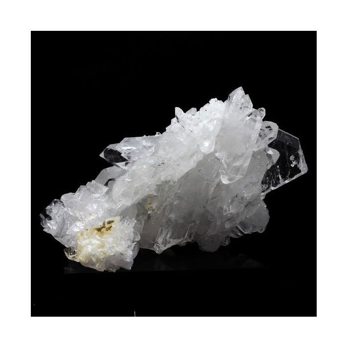 Pierres et Minéraux. Quartz à Ame (faden quartz). 366.0 ct. Le Noirey, Saint-Jean-de-Maurienne, Savoie, France.