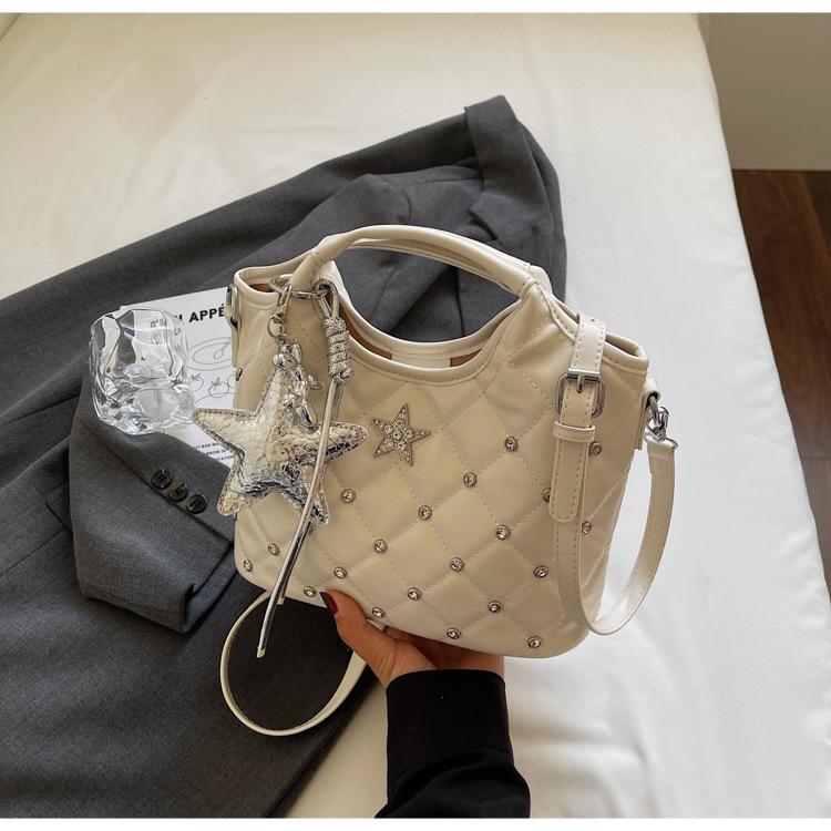 Ballet style rhombus chain handbag women's 2025 new niche single shoulder underarm bag fashionable versatile messenger bag