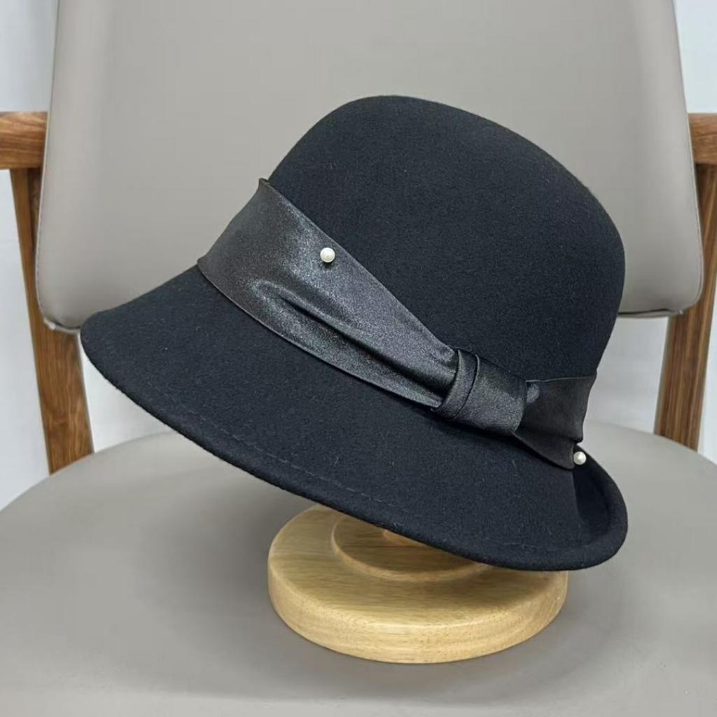 Temperament Small Fragrant Style French Elegant Pearl Bow Lampshade Hat Showing Face Small Lady Autumn and Winter Foreign Style Wool Top Hat