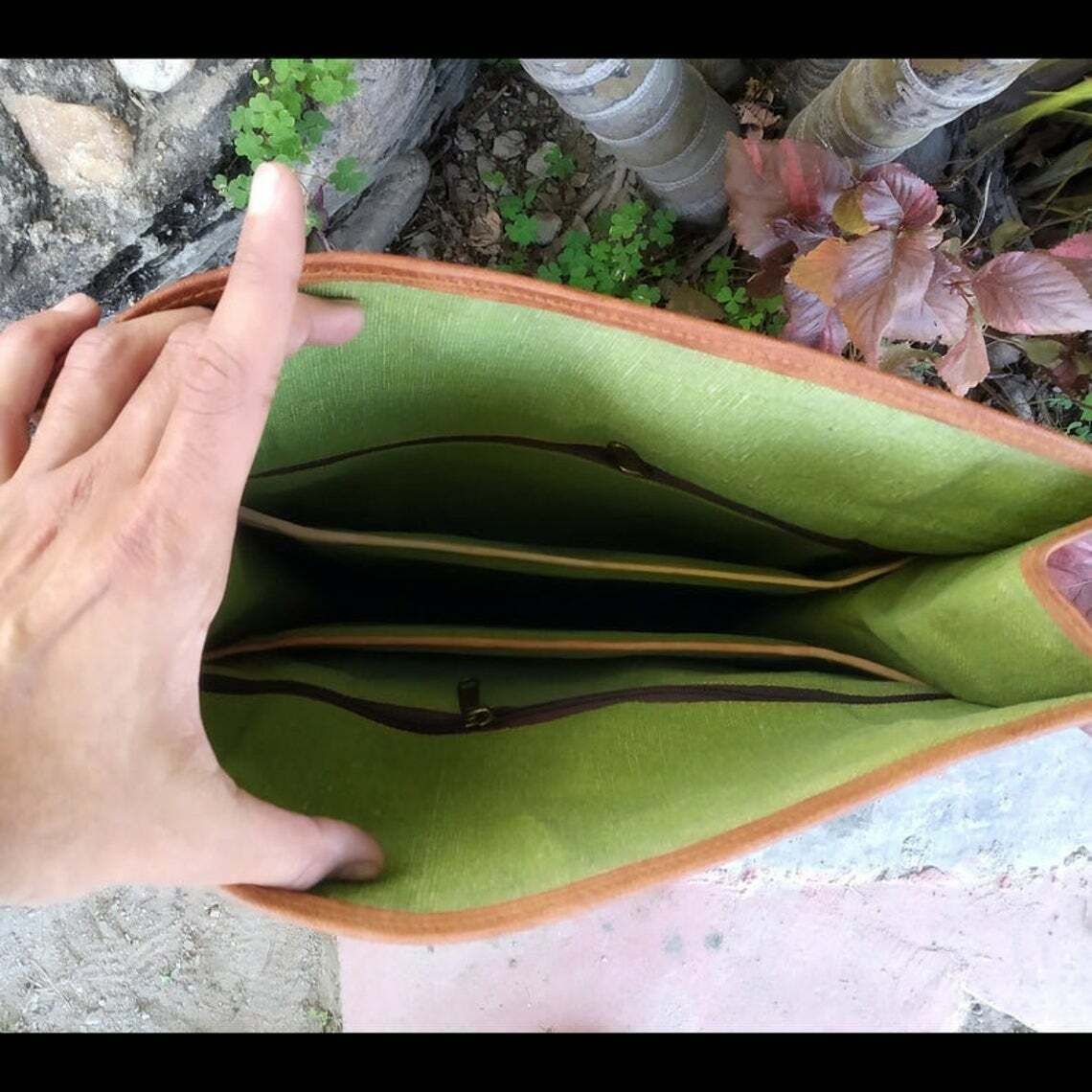 Новая мужская большая винтажная сумка из натуральной кожи рюкзак темно-коричневый 22 x 14 — фото 5