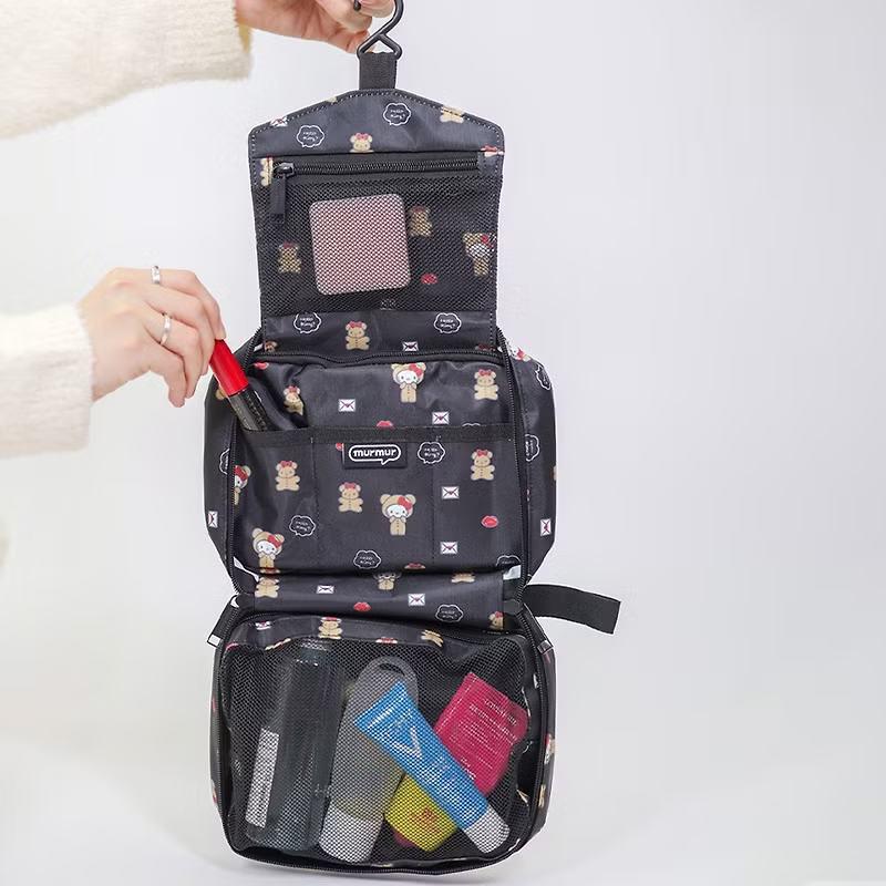 In-Stock Japanese Cartoon Cat Print Waterproof Travel Hanging Wash Bag