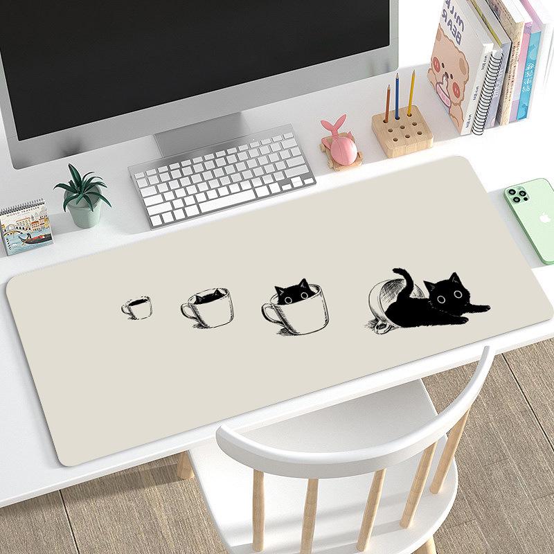 Duża Urocza Czarna Kreskówkowa Podkładka pod Mysz dla Dziewcząt - Podkładka pod Klawiaturę i na Biurko do Gier i Biura