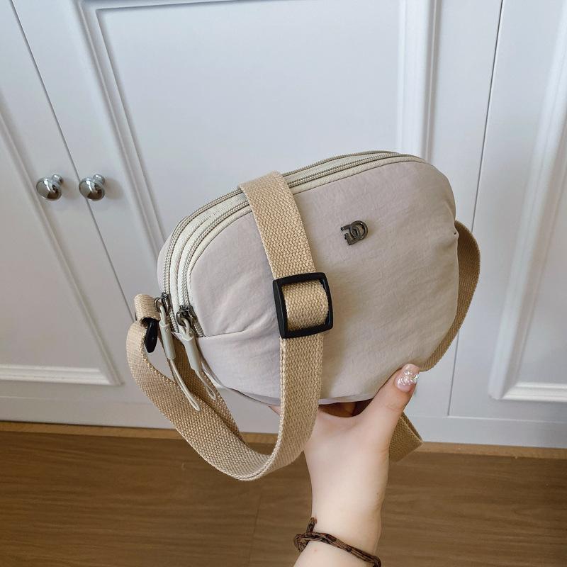 Niche design bag women's new trendy fashion summer versatile casual cloth bag shoulder messenger bag