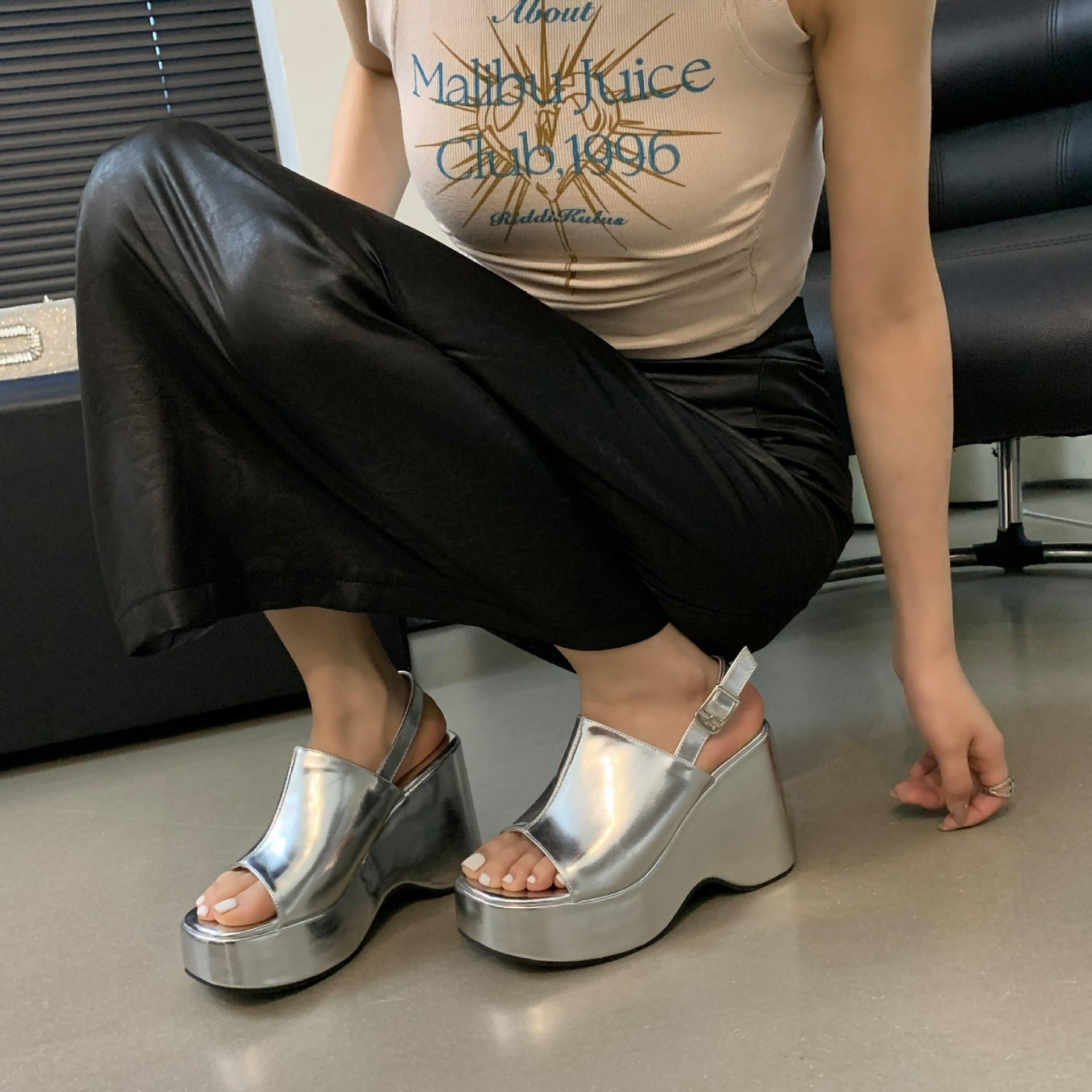 

Sexy Club High Heels 10CM Slope Heel Thi Bot Waterproof Platform Fashion Fimouth Sandals Women Summer Bule Strap San 39 серебряный