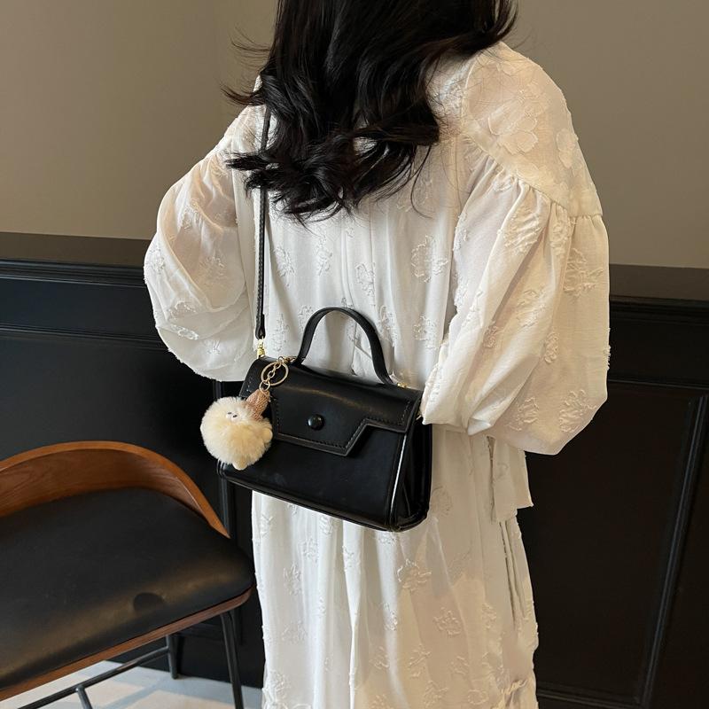 Handbag Women's 2025 New Fashion Versatile Shoulder Bag Crossbody Small Square Bag