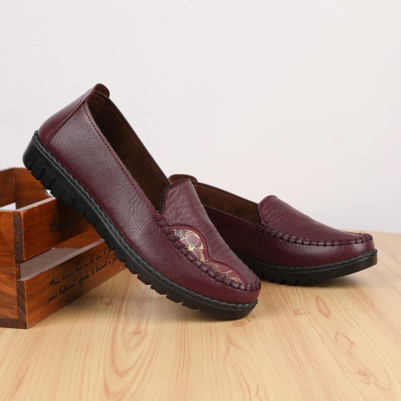 Sommer Damen Freizeitschuhe Leder Damen Ballerinas Slipper Damen Leichte Mokassins Designer Schuhe Mujer