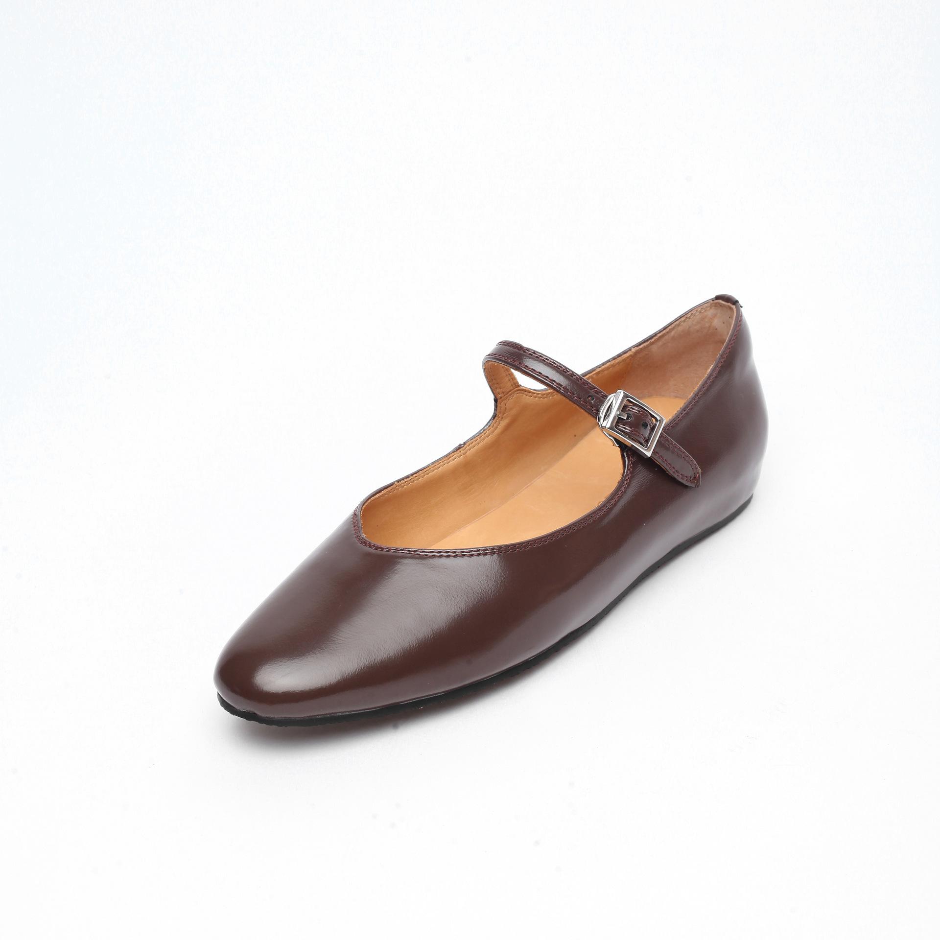 

Одно слово с легким ртом одинарная обувь 2025 круглый носок однотонный низкий каблук женская обувь повседневная универсальная серебристая плоская обувь Мэри Джейн 39 коричневый