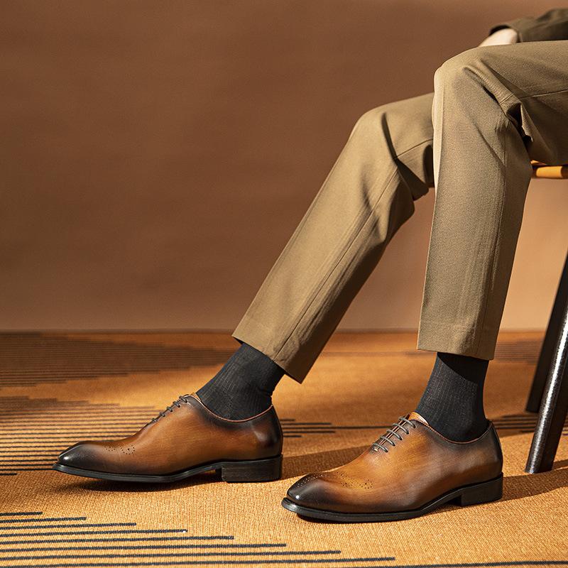 Fashion Mens Oxford Genuine Leather Shoes Whole Cut Fashion Pointed Toe Lace-up Formal Business Wedding Dress Shoes For Men