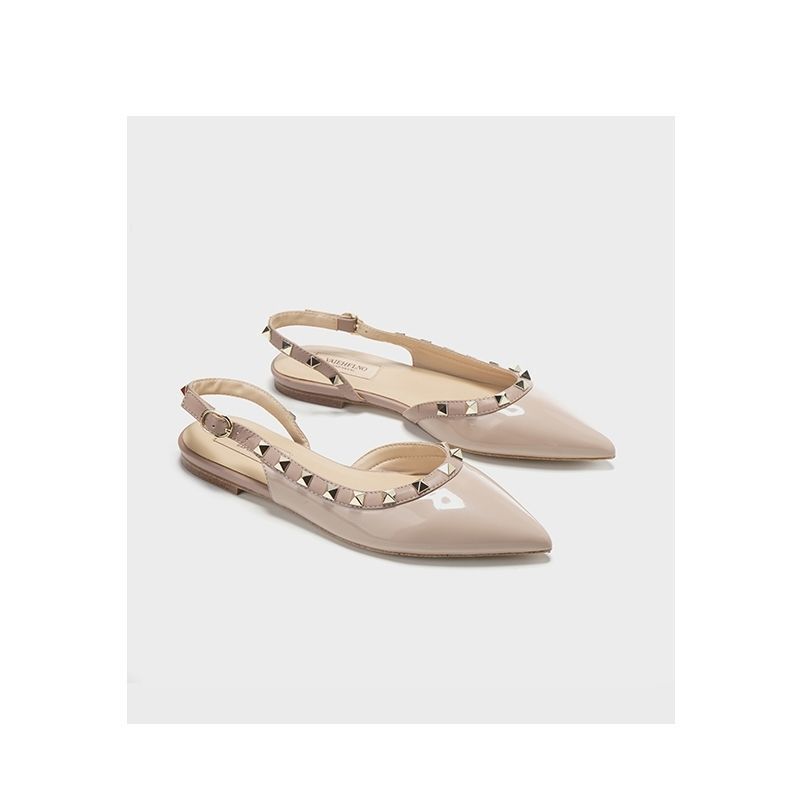 Naked Gray One-word Buckle Rivet Sandals 2025 Spring New Pointed Flat-soled Willow Shoes Bag Head Buckle Women's Shoes