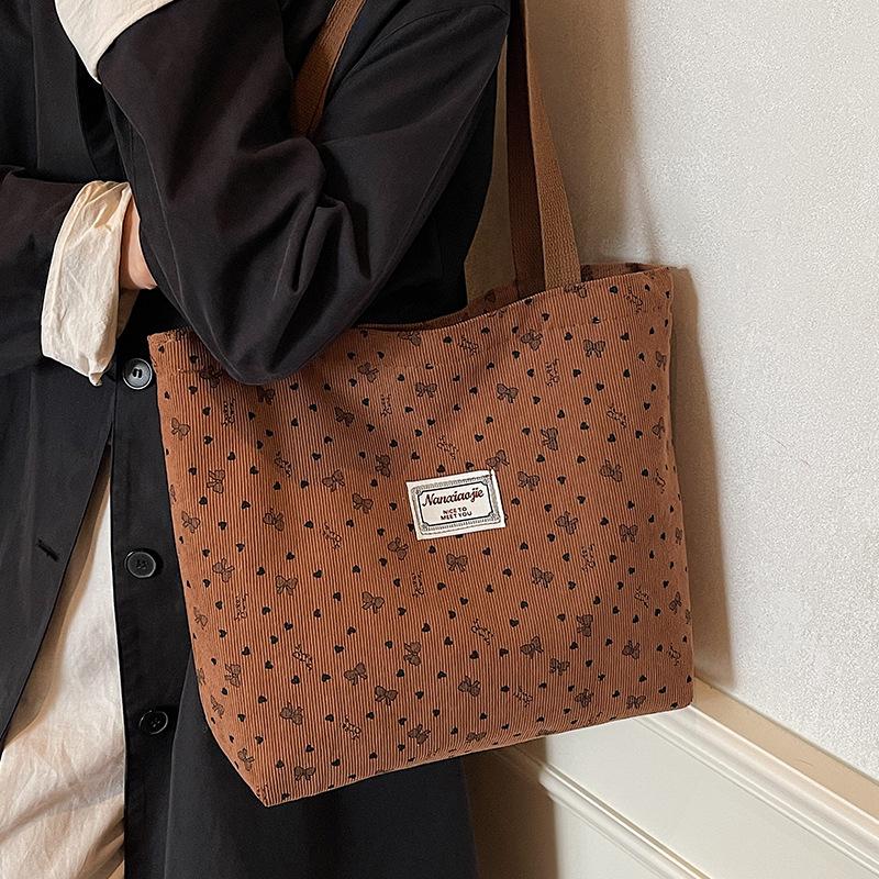 Large-capacity Commuter Tote Bag, Fashionable Tote Bag, Women's Niche Single-shoulder Handbag