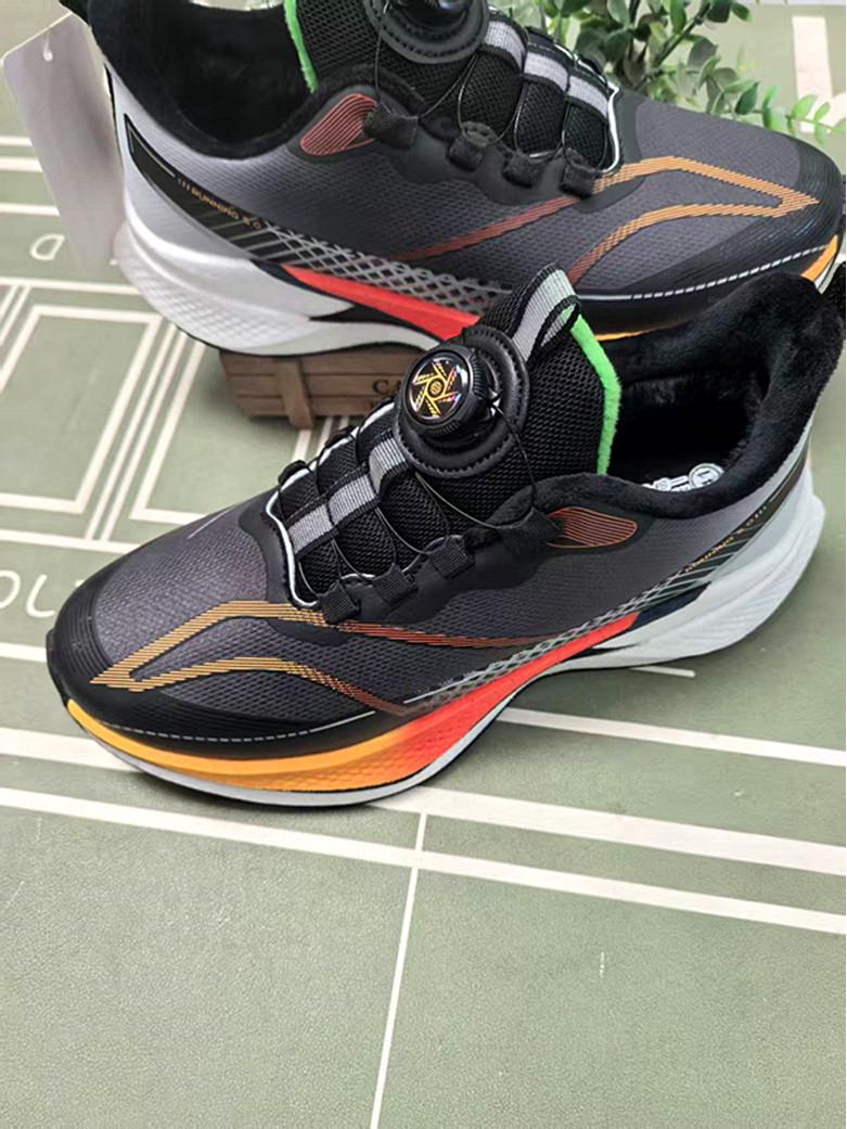 

Annabelle Kids Winter 2025 Sports Shoes: Boys Button-Style Running Shoes for Middle and Big Kids, Cotton-Lined. 37 помаранчевий/чорний