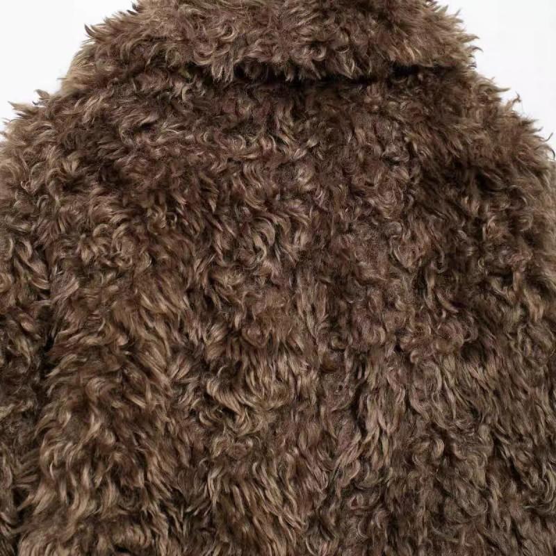 Womens Winter Faux Fur Short Coat With Collar Elegant Chic Style 2025 Collection