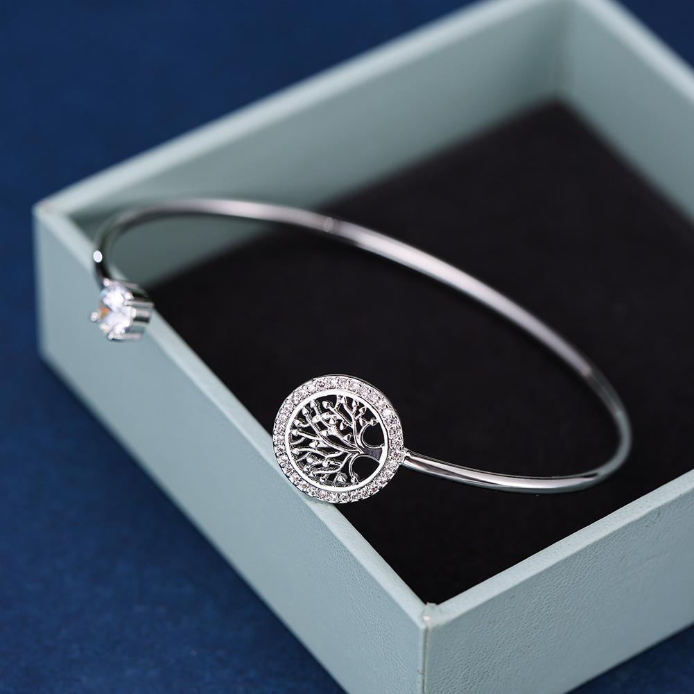 1pc Creative Hollow Tree Of Life Decor Open Bangle  Adjustable Hand Jewelry For Sister Thanksgiving Gift