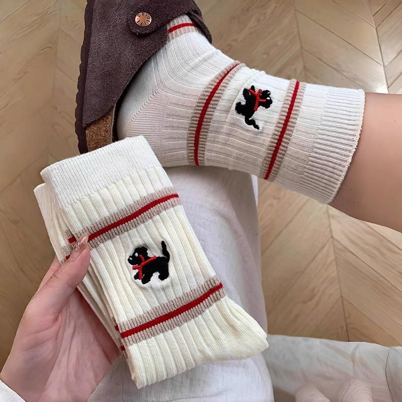 Cartoon Embroidery Cute Socks Women Casual Harajuku Streetwear Funny Dog Socks Japanese  Girls Lolita Kawaii Socks Sox