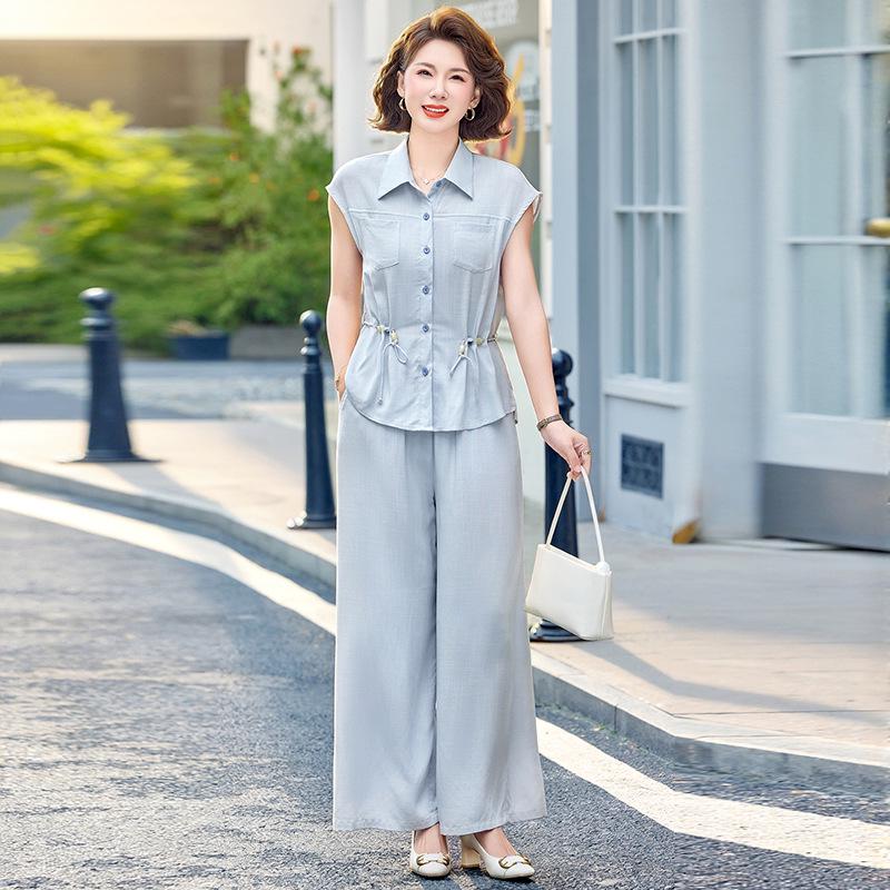 Elegant Summer 2026 Two-Piece Set: Short Sleeve Loose Top & Wide Leg Pants for Women - Chic & Dignified Style for Middle-Aged and Elderly