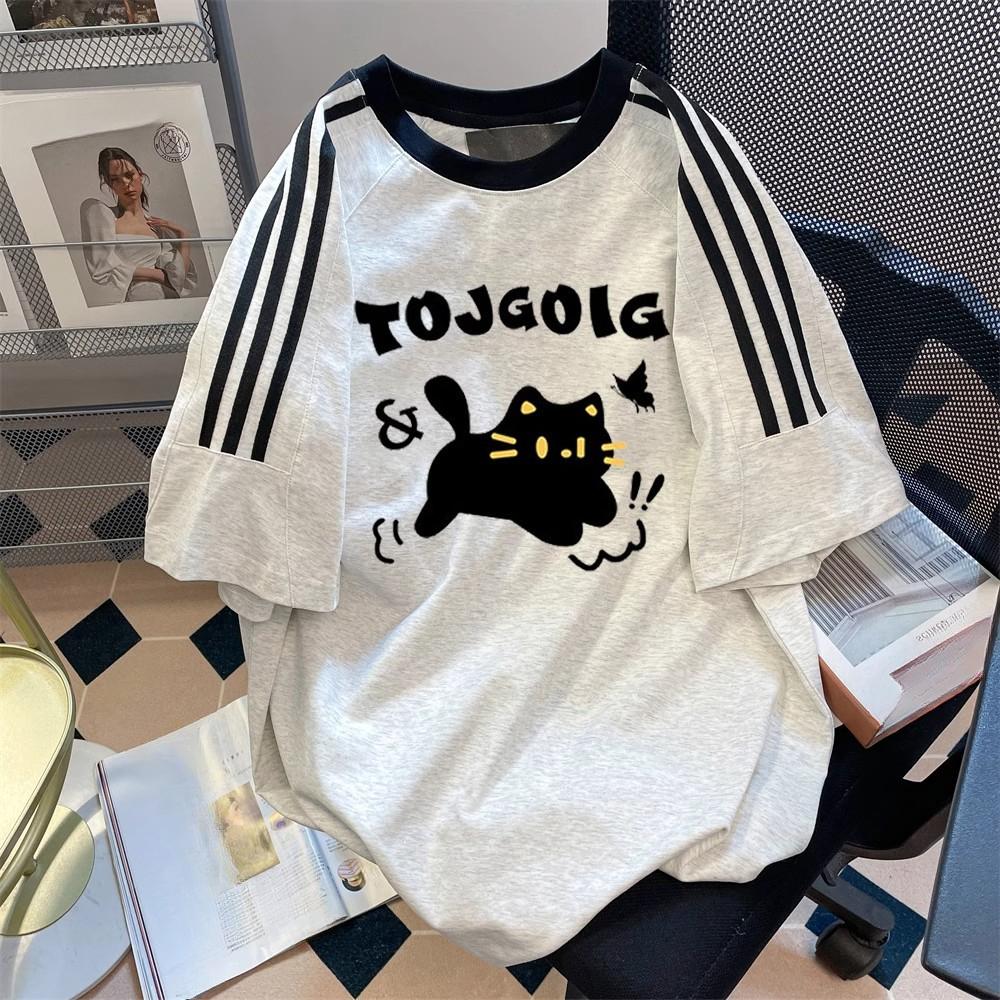 

Женская футболка с коротким рукавом и принтом в виде трех полосок 4XL серый/белый