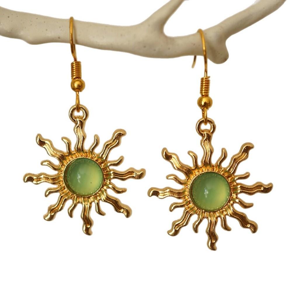Gothic Gold And Light Green Sun Necklace And Earrings Set With Geometric Pendant For Party Wear