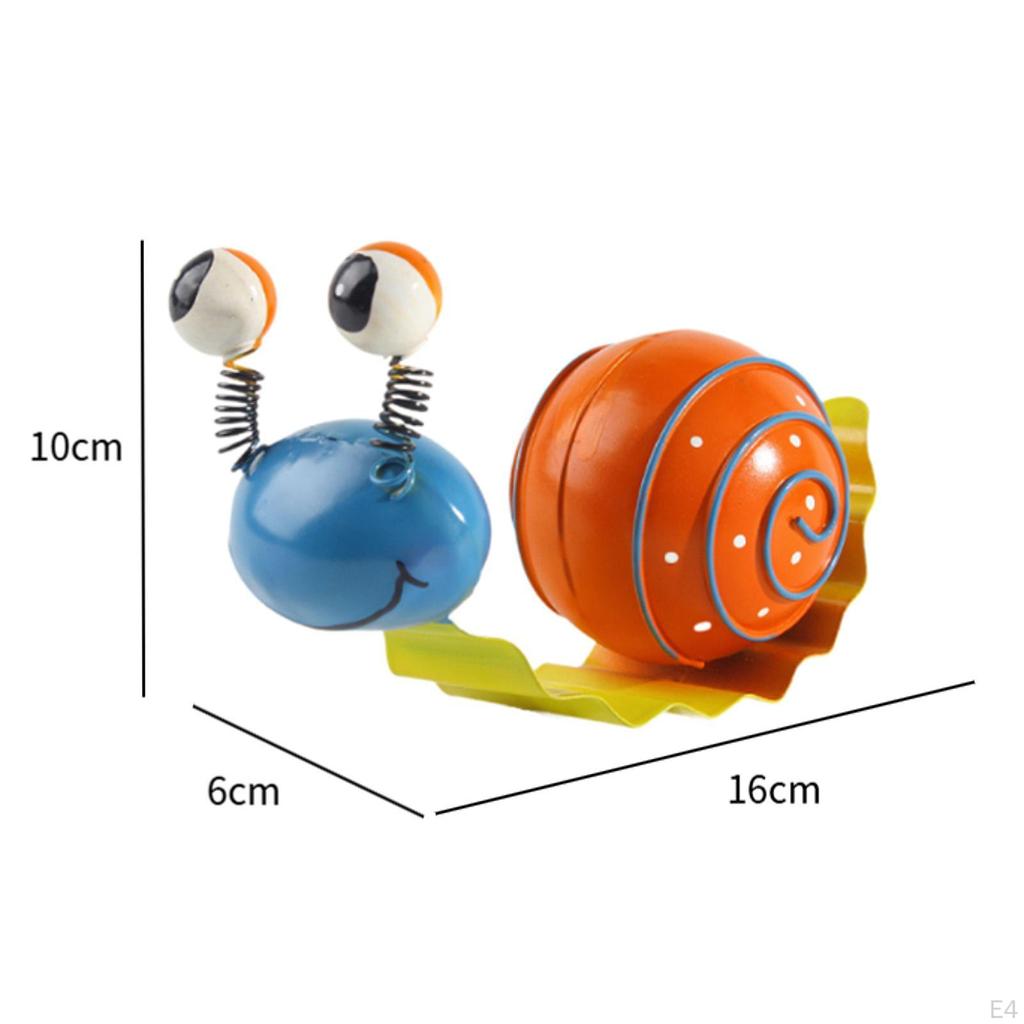 Charming Metal Garden Accents for Outdoor