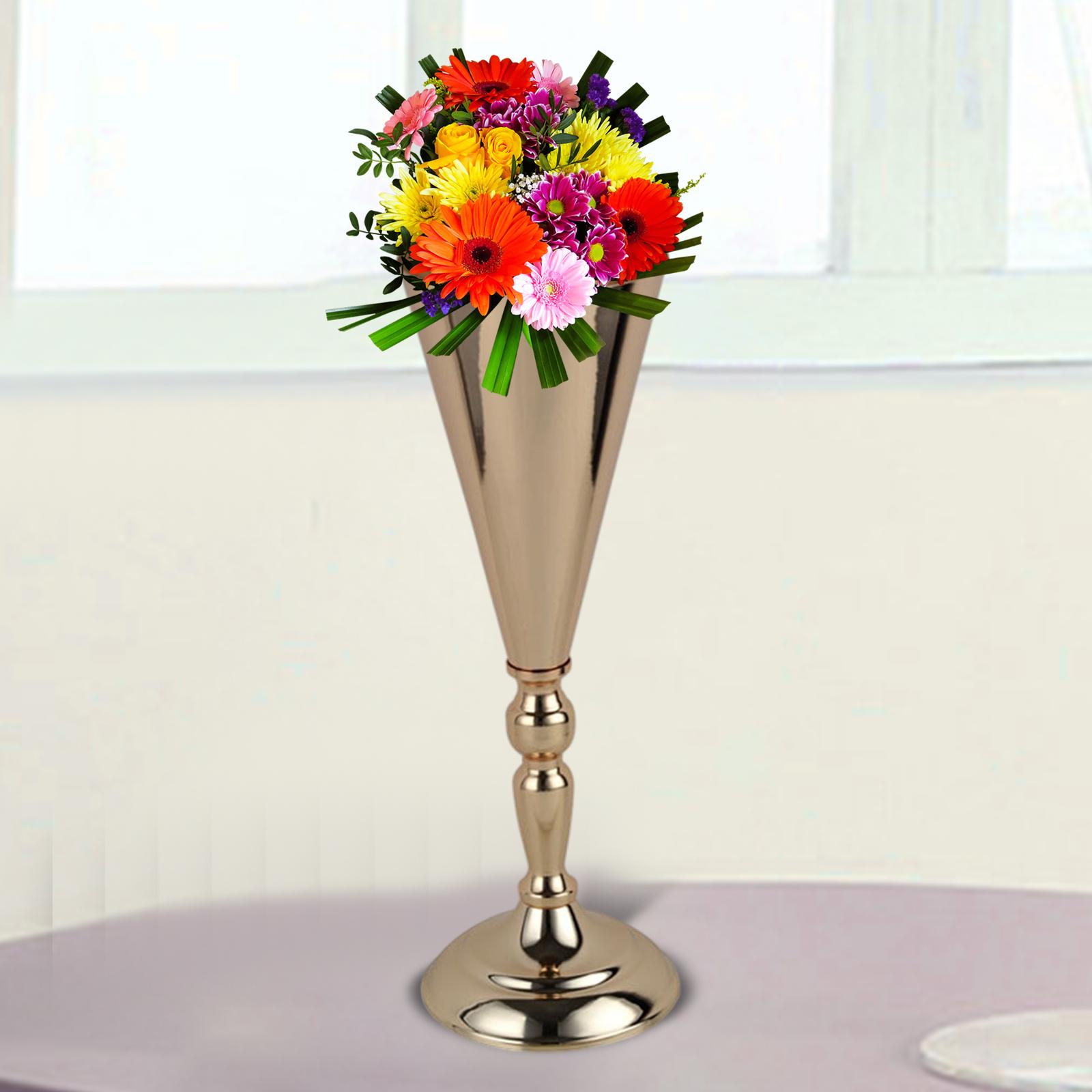 

stunning Luxury Flower Vase Iron Trumpet Ornament Centerpiece Decorative Vases for Wedding Table Decor Anniversary Arrangement