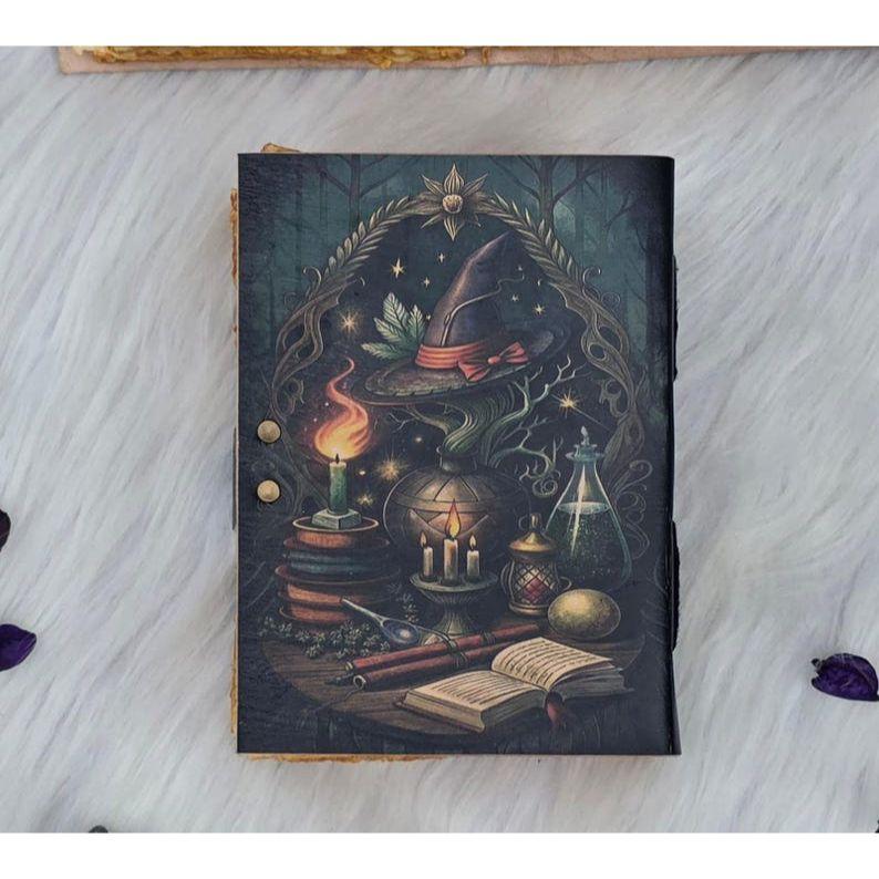 Witch’s Spellbook Journal | Vintage Handmade Magic Grimoire | Lockable Leather Bound Writing & Sketchbook