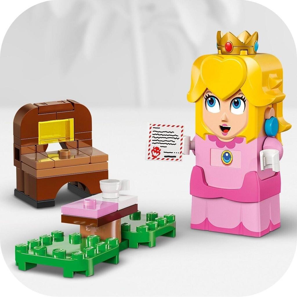 LEGO Super Mario Building Set – Adventure with Interactive Peach (71441)