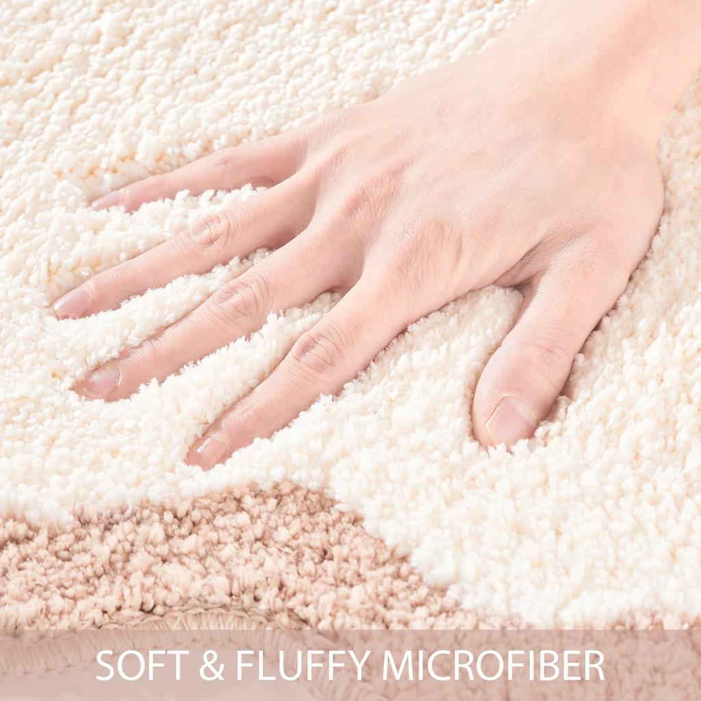 Luxury Cute Bathroom Rugs, White Bath Mat W/Blue Scalloped Edge, Microfiber Aesthetic Trendy Funky Fun Preppy Rug