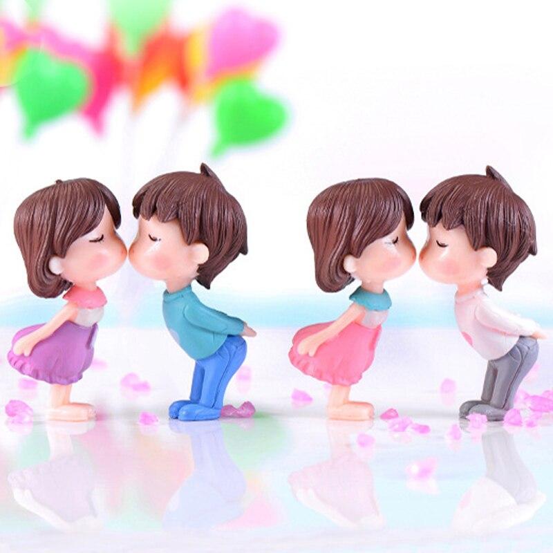 4 szt./2 pary Mini Urocze Figurki Zakochanej Pary Rękodzieło Miniaturowe Słodka Ozdoba Pocałunek Ozdoba Bajkowego Ogrodu Dekoracja Domu Dekoracja Ślubna
